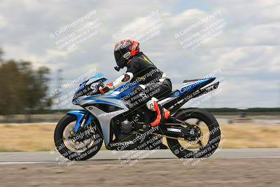 media/Apr-26-2024-TrackDaz (Fri) [[c4b677d280]]/C Group/140pm (Wheelie Bump)/
